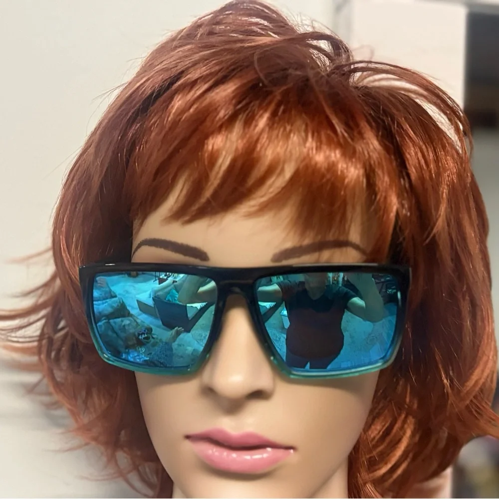 Unisex NEVEN Doc Robbins Sunglasses - Picture 8 of 8